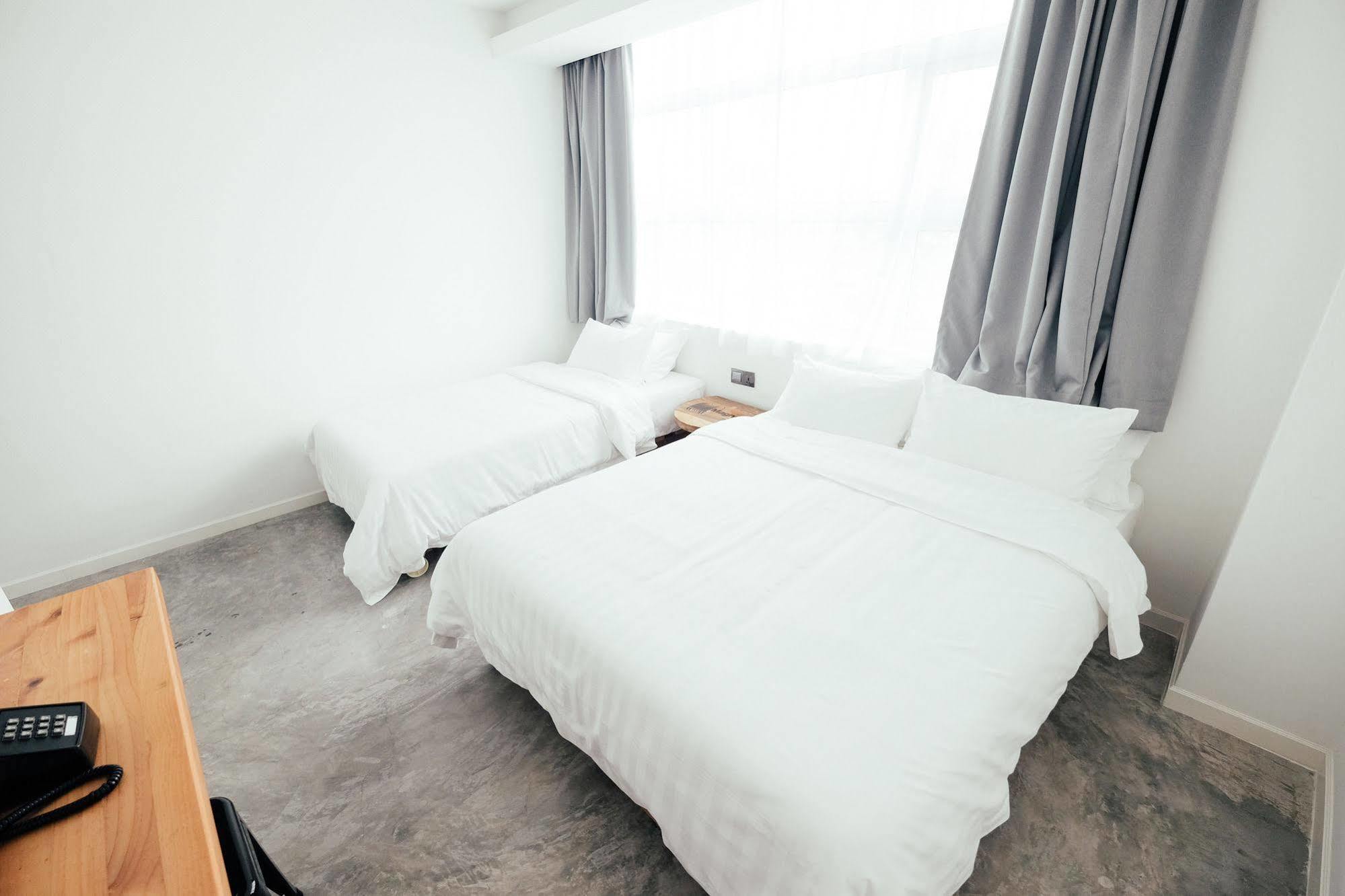 White Loft Hotel Malacca Eksteriør bilde