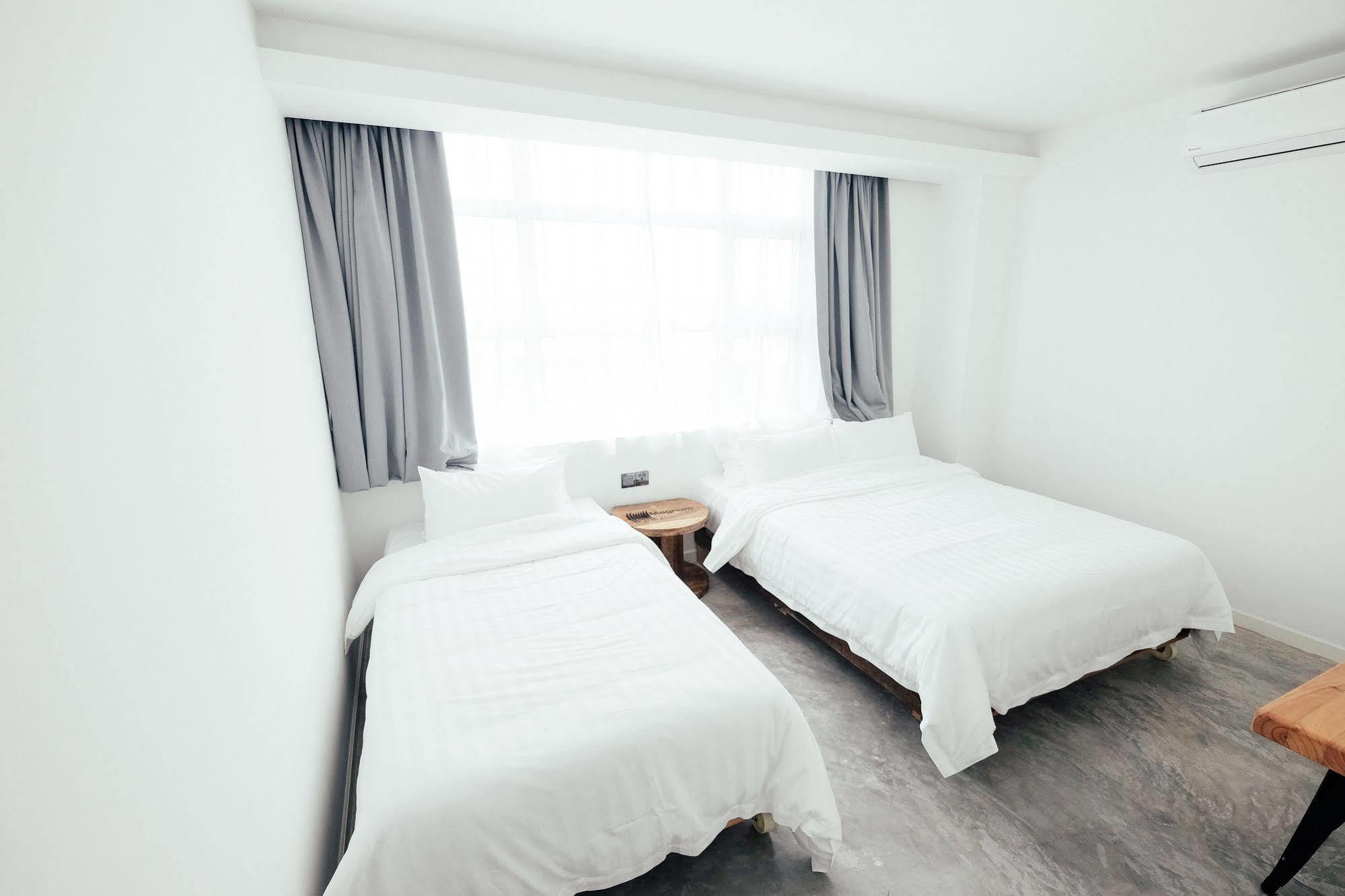 White Loft Hotel Malacca Eksteriør bilde