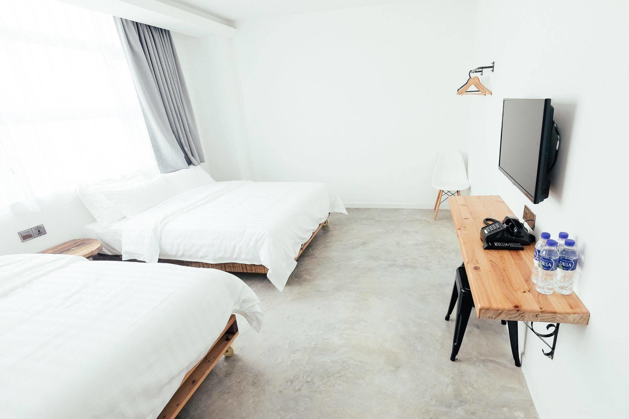 White Loft Hotel Malacca Eksteriør bilde