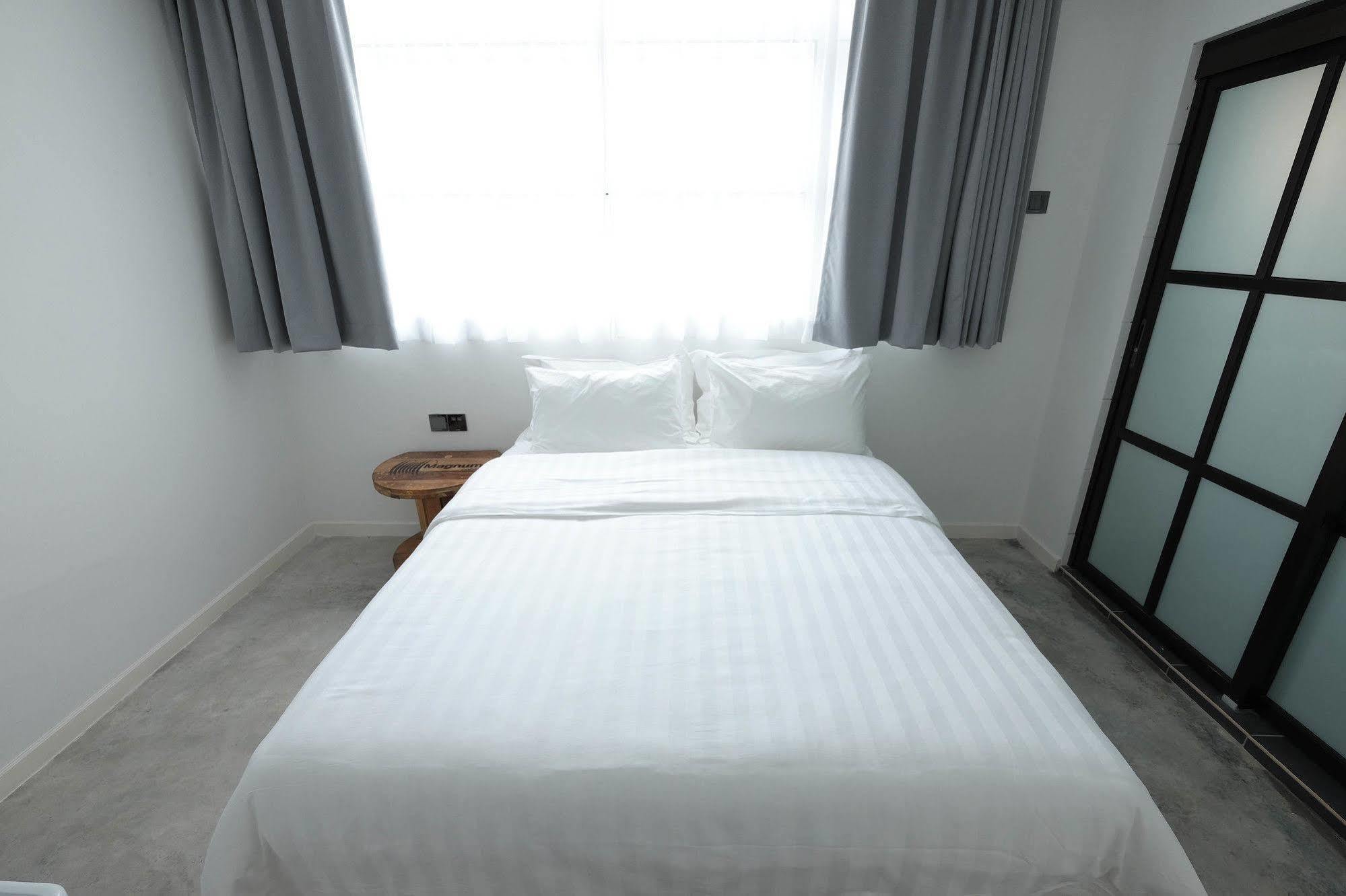 White Loft Hotel Malacca Eksteriør bilde