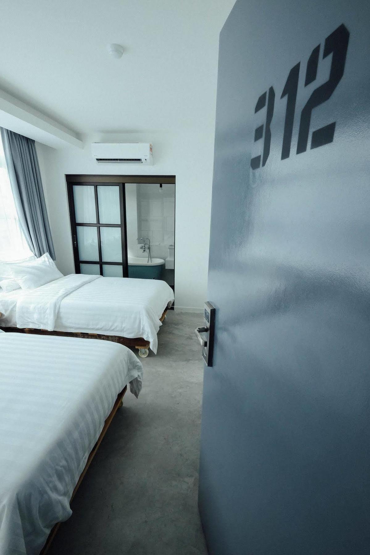 White Loft Hotel Malacca Eksteriør bilde