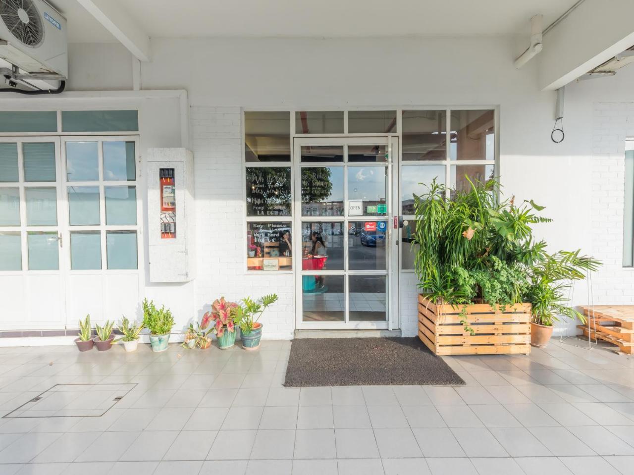 White Loft Hotel Malacca Eksteriør bilde