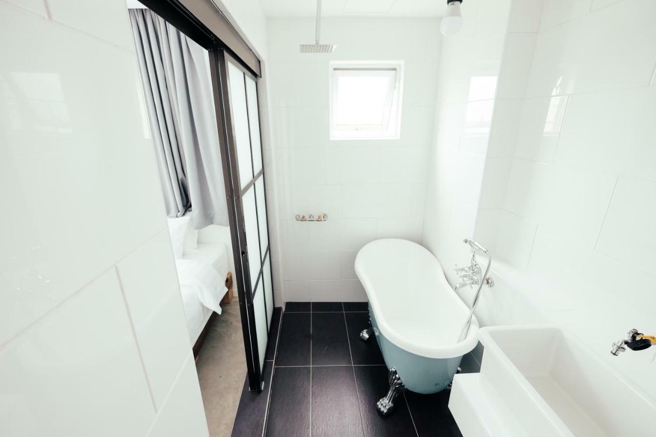 White Loft Hotel Malacca Eksteriør bilde